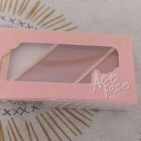 O.TWO.O 3 IN 1 Sweet Heart Girl Palette photo review