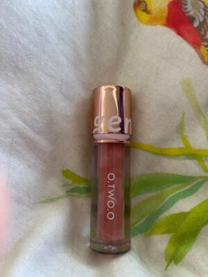 O.TWO.O Ultra Stay Lolepop Lipstick photo review